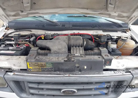 2004 Ford E-150 Chateau/Xl/Xlt из США, поврежденный, VIN 1FMRE11WX4HB00188